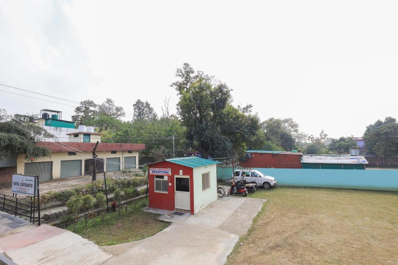 Hotel Chitrarth & Party Lawn Haldwāni Kültér fotó